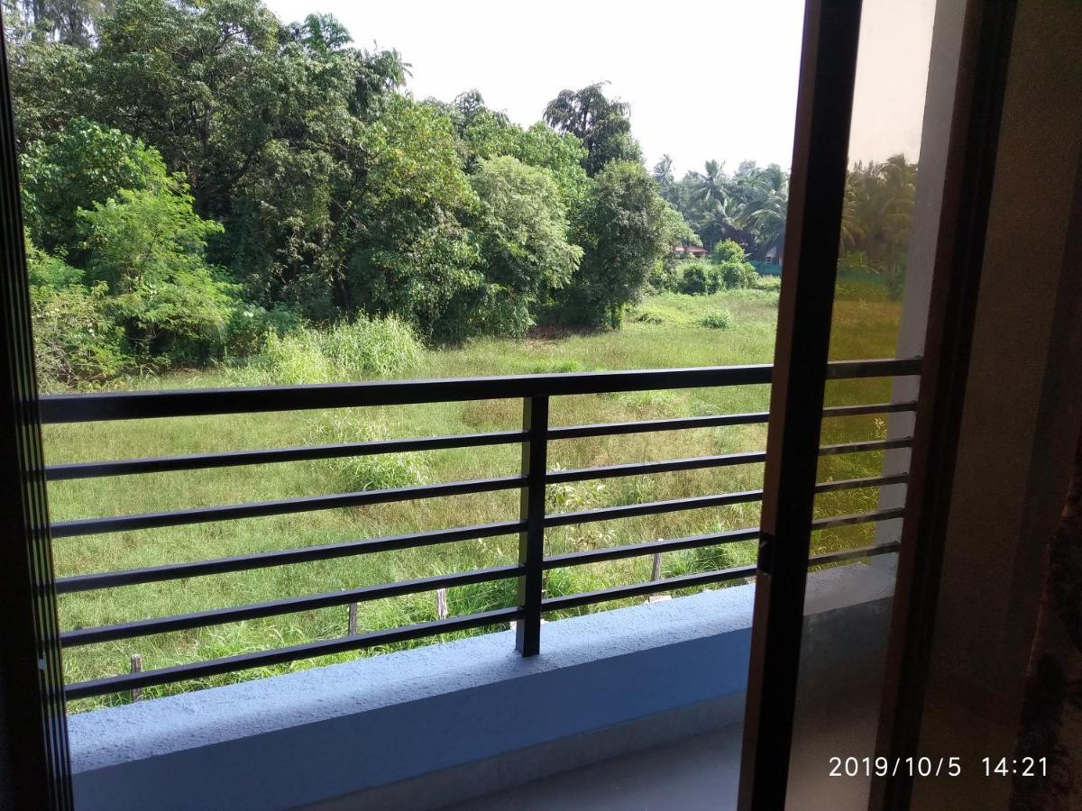 Lotus Hotel Nagaon Beach Alibag Exterior photo